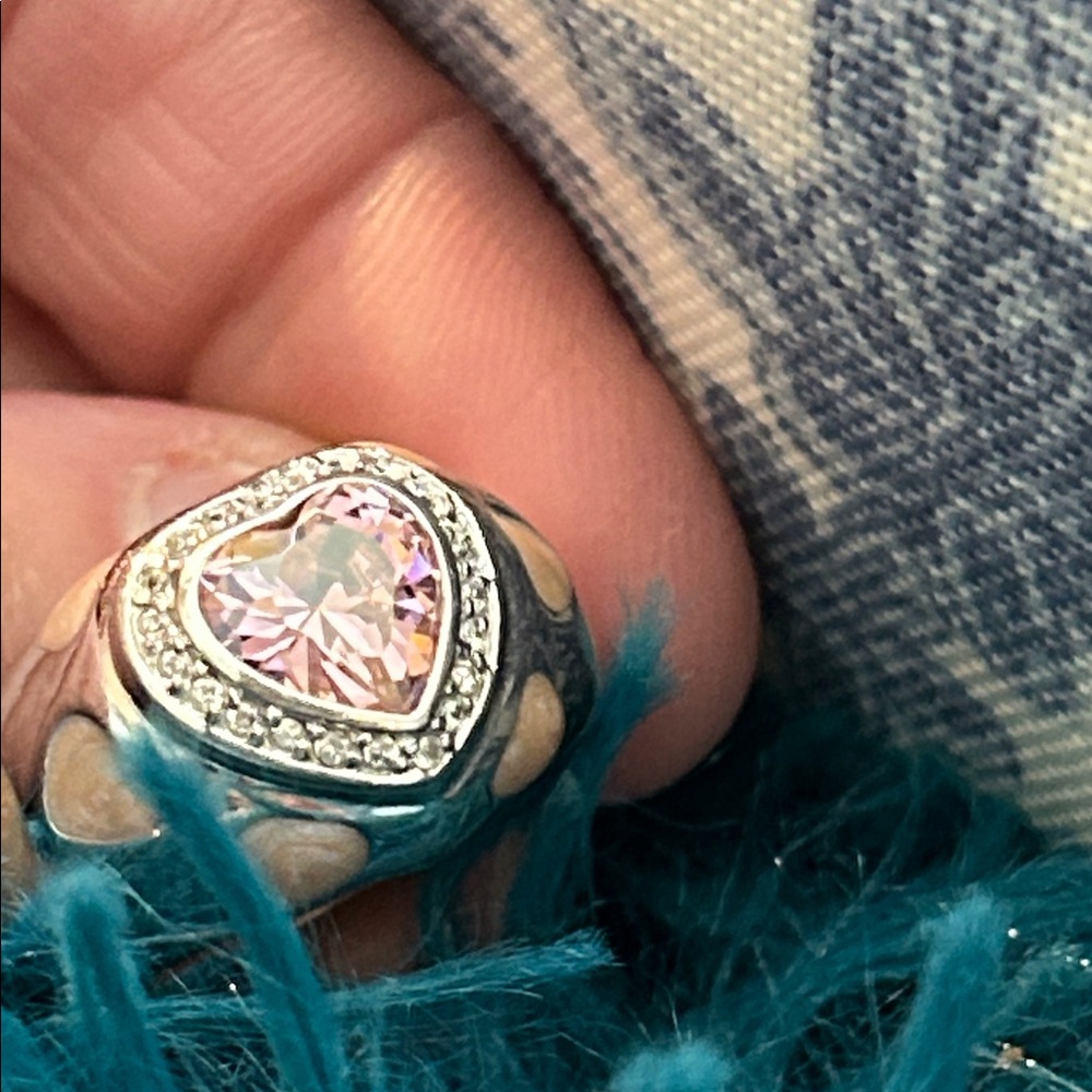 Vintage Silver and Gold Heart Ring - Picture 13 of 16